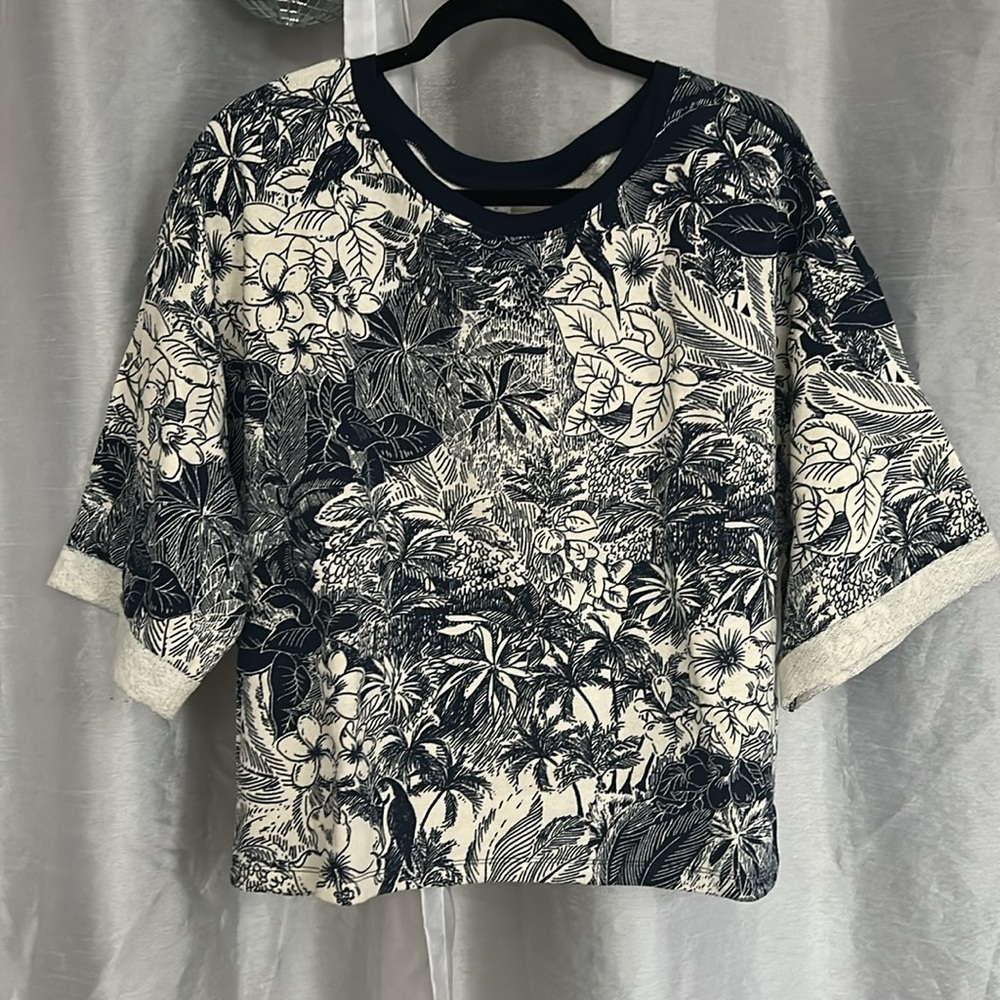 NWT tropical print t-shirt ☀️☀️